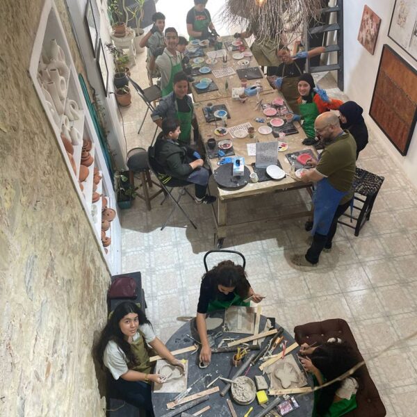 photo_5904409271615997755_y